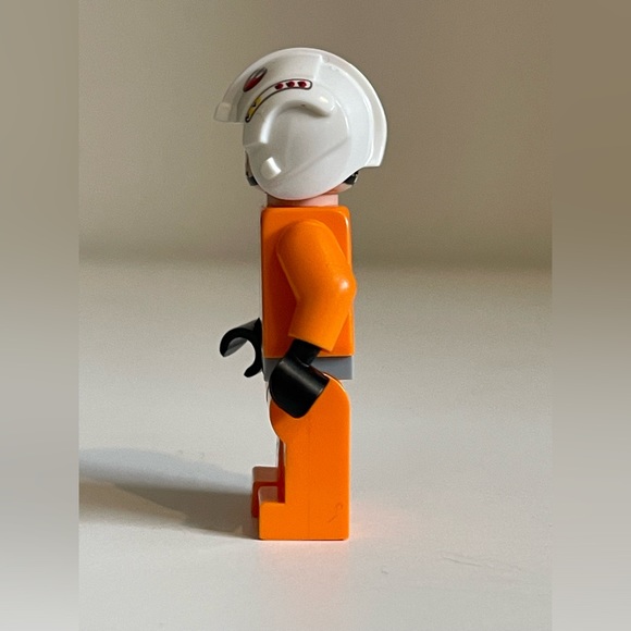 LEGO Star Wars UCS Luke Skywalker Minifigure SW1267 From Set 75355 - Picture 7 of 7